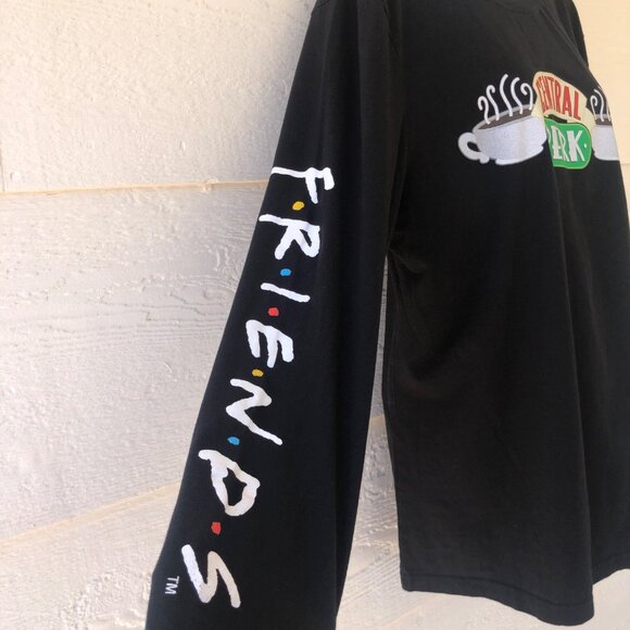 Friends The Television Series Size Large Central Perk Long Sleeve Tee Black - Picture 2 of 12